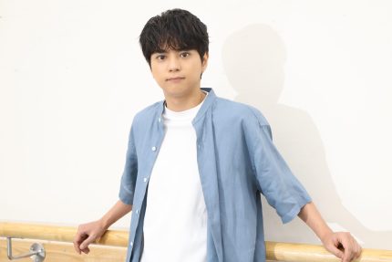 20個 勝藤ページ 2026年 TD-634 A2日本の心・富士山～大山行男作品集【壁掛け名入れ印刷