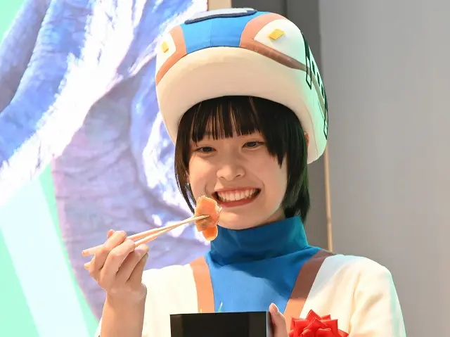 AKB坂川陽香さん、福井のお勧めは「星空保護区」 東京駅で観光