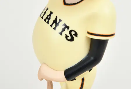 ミスタージャイアンツ」生誕60周年を記念した、復刻ソフビフィギュアの