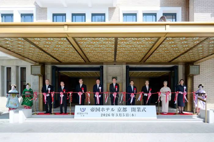 京都御所　共通通信社 株式会社 共同通信社 ニュースサイト
