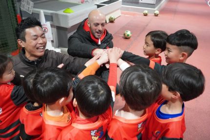 東京・中央区でACミランアカデミー愛知がサッカー教室 子どもたちの