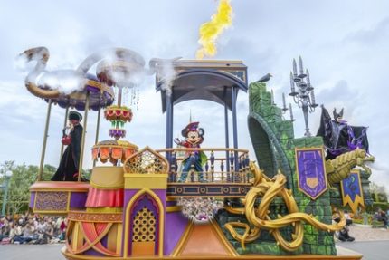東京ディズニーランド®ハロウィーンパレード「ザ・ヴィランズ